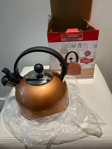 Chaleira de inox com apito 2L Hauskraft