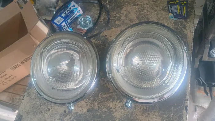 FAROL CIBIE OLHO DE BOI PRO FUSCA 