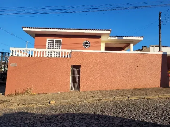 Linda Casa Recém Reformada - Vila Nova