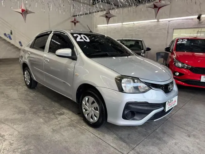 Toyota Etios X Sedan 1.5 Flex 16V 4P Mec. 2020