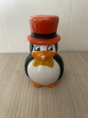 Enfeite de Pinguim com Cartola Vintage