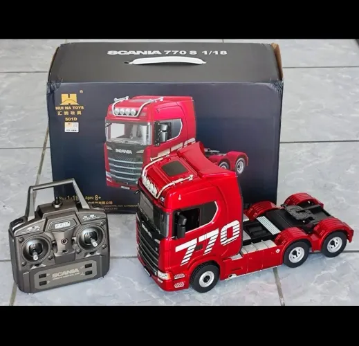 Caminhão Huina 1501 - Scania 770s V8 - Escala 1/18 - 6x4 - C/Controle, Bateria e carreg