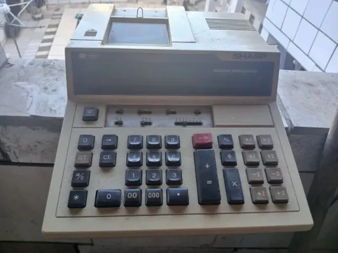 Calculadora SHARP CS -4187 calculadora classica pegando perfeitamente