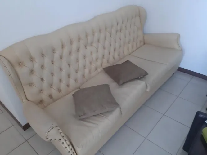 Sofá antigo de 4 lugares madeira de lei