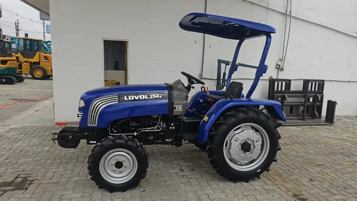 Trator Agrícola LOVOL 254E.