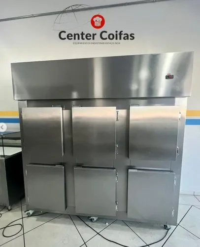 GELADEIRA 06 PORTAS REFRIGERADA OU FREEZER EM INOX SOB MEDIDA