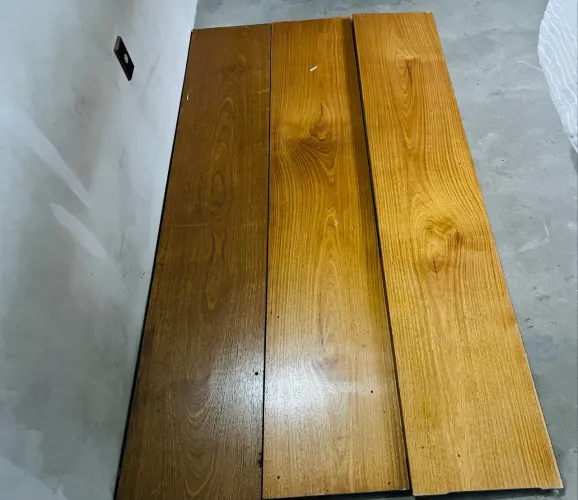 Peças de madeira maciça nobre 