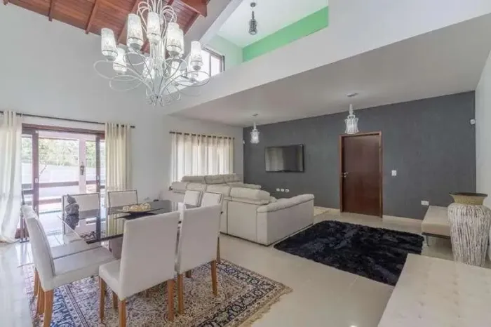 Chácara à venda em Cotia, Chácara Remanso (Caucaia do Alto), com 5 quartos, com 2400 m²