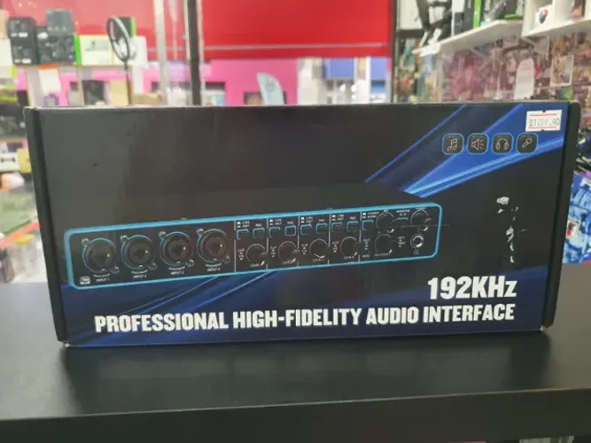 Interface de áudio U-Phoria UMC404HD 100V/240V 2ª geração