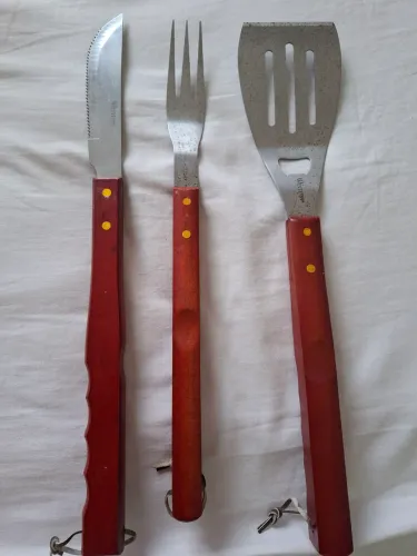 Conjunto de Talheres para Churrasco