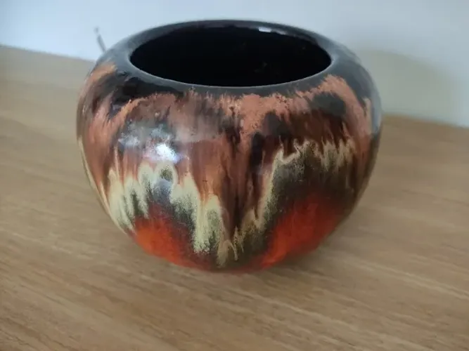Pequeno Vaso Esmaltado Tipo Vietnamita Redondo Laranja 