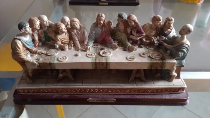 Venda ou troca em teclado, com ou sem volta - A Última Ceia - escultura