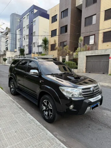 Toyota Hilux SW4 SRV D4-d 4X4 3.0 TDI Dies. AUT 2009