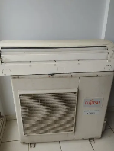 Ar condicionado inverter Fujitsu 27 mil btus