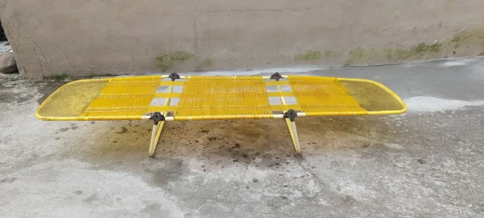 Espreguiçadeira de ferro com pvc 