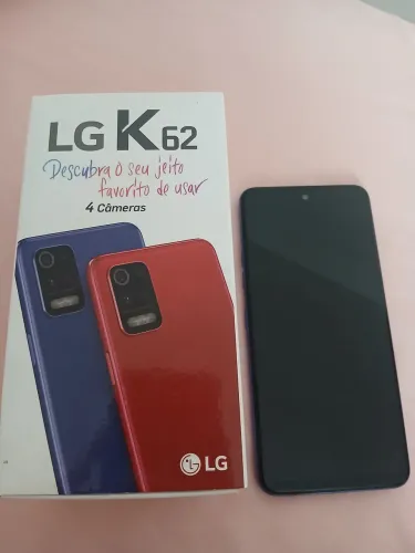 Celular LG K62 usado, em bom estado.