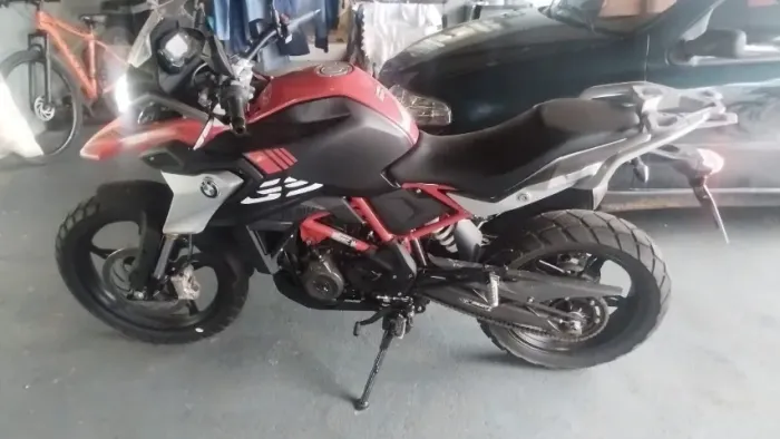MOTO BMW G 310 GS - MENOR VALOR DE MERCADO - UNICO DONO TIRADA EM MARINGÁ