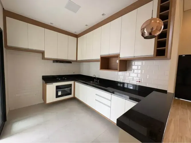 CASA COM 3 SUITES E PISCINA NO CONDOMINIO MANTOVA EM INDAIATUBA SP