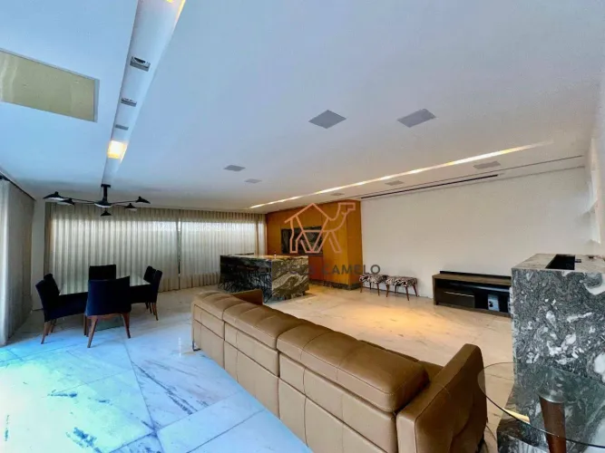 Apartamento com 4 Quartos, 303 m² - venda por R$ 4.950.000 ou aluguel por R$ 22.000/mês - 
