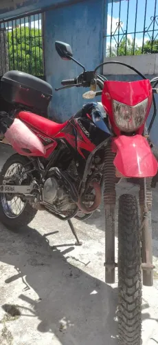 Lander 250 ano 2013