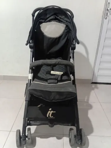 Carrinho de Bebê BURIGOTTO IT CONSERVADO