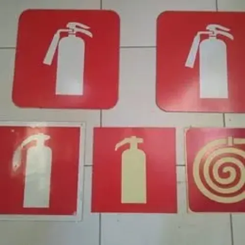 Placas de Extintor de Incêndio (Aceito Cartões, pix e dinheiro)