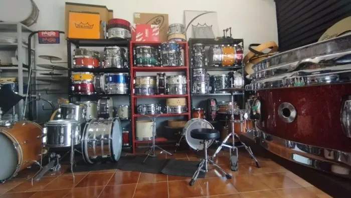 Caixas, Pratos, Ferragens, Baterias & Acessórios