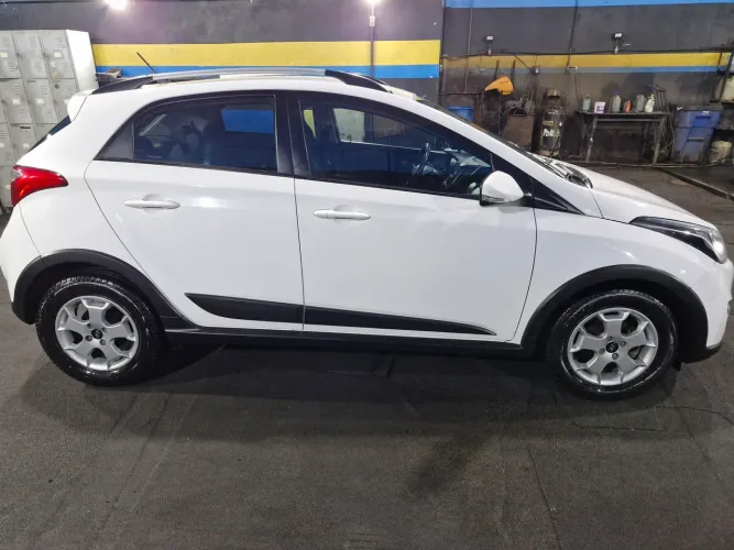 Hyundai HB20X Style 1.6 Flex 16V Mec. 2014