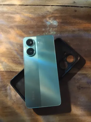 Poço X7 pro 528GB