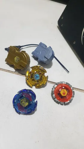 Bablede (2 originais, a vermelha é falsa)