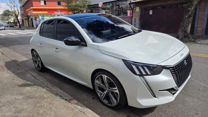 Peugeot 208 Griffe 1.6 Flex 16V 5P Aut. 2023