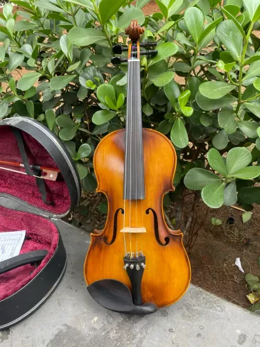 ? VIOLINO STRADIVARES ARTESANAL Feito por Luthier ? Som Profissional ? Excelente Estado