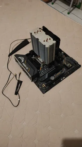 Kit Placa Mãe b460m-plus + Processador Intel 10400f + Aircooler Deepcool