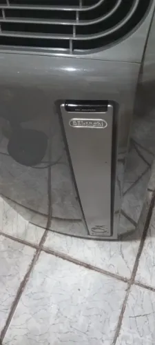 Vendo ar portátil Delonghi Pinguino