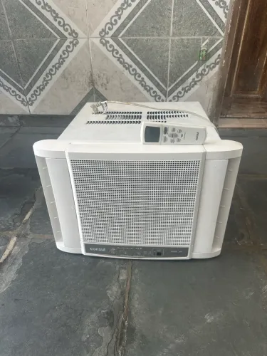 Ar condicionado cônsul digital com controle 10 mil btus