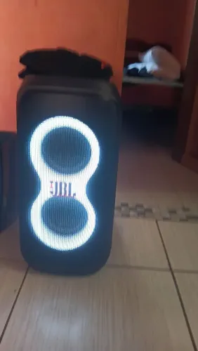 Vendo jbl part box 120