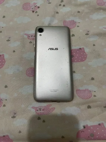 ASUS Zenfone Live L1 Dourado - Para Conserto ou Peças