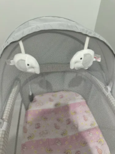 Bercinho e cadeirinha para bebê 