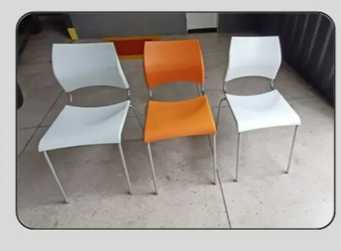Cadeiras de Escritório/Recepção - Usadas - cada uma, vendido separado - PIX /DINHEIRO
