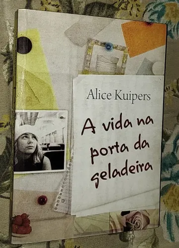 Livro A vida na porta da geladeira