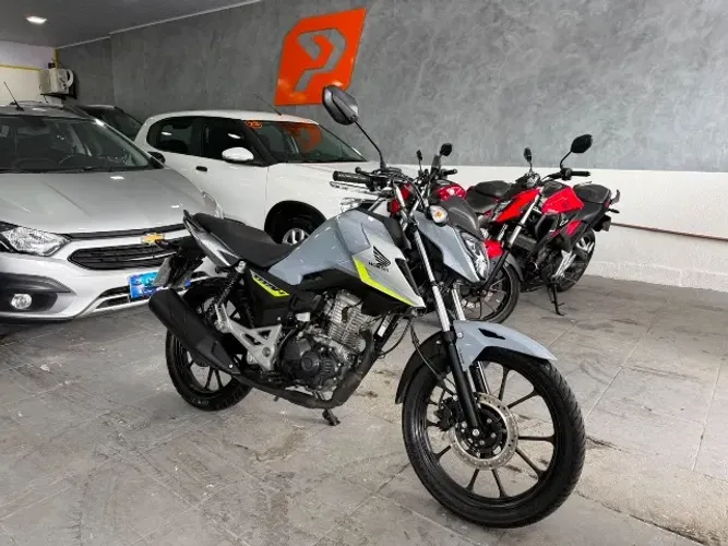 HONDA TITAN 160 2026 (6 Mil Km)