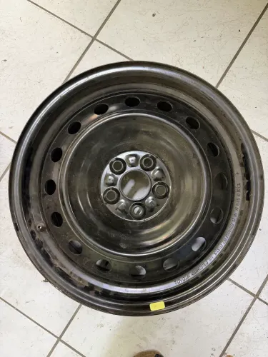 Roda Ferro 16  5 furos Corolla Original TOYOTA 