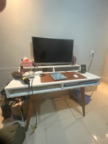 Escrivaninha Retrô