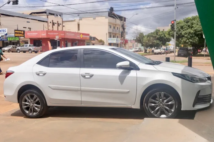 Toyota Corolla XEI 2.0 Flex 16V Aut. 2018