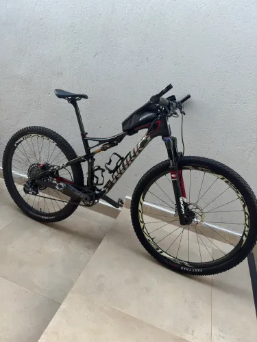 Vende-se 