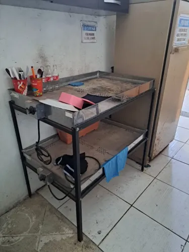 Marmiteiro Elétrico Para 40 Marmitas De Inox