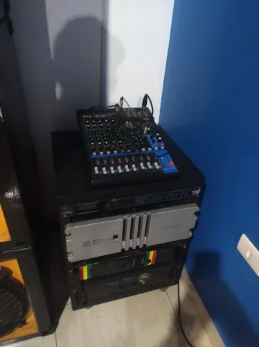Som Paredão á venda