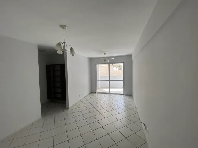 Apartamento com 03 Quartos no Setor Bueno