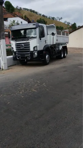 24250 caçamba 2011/2012