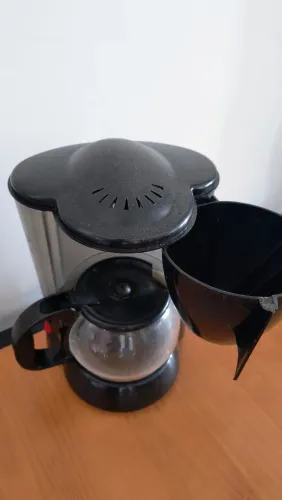 Cafeteira elétrica DOAÇÃO